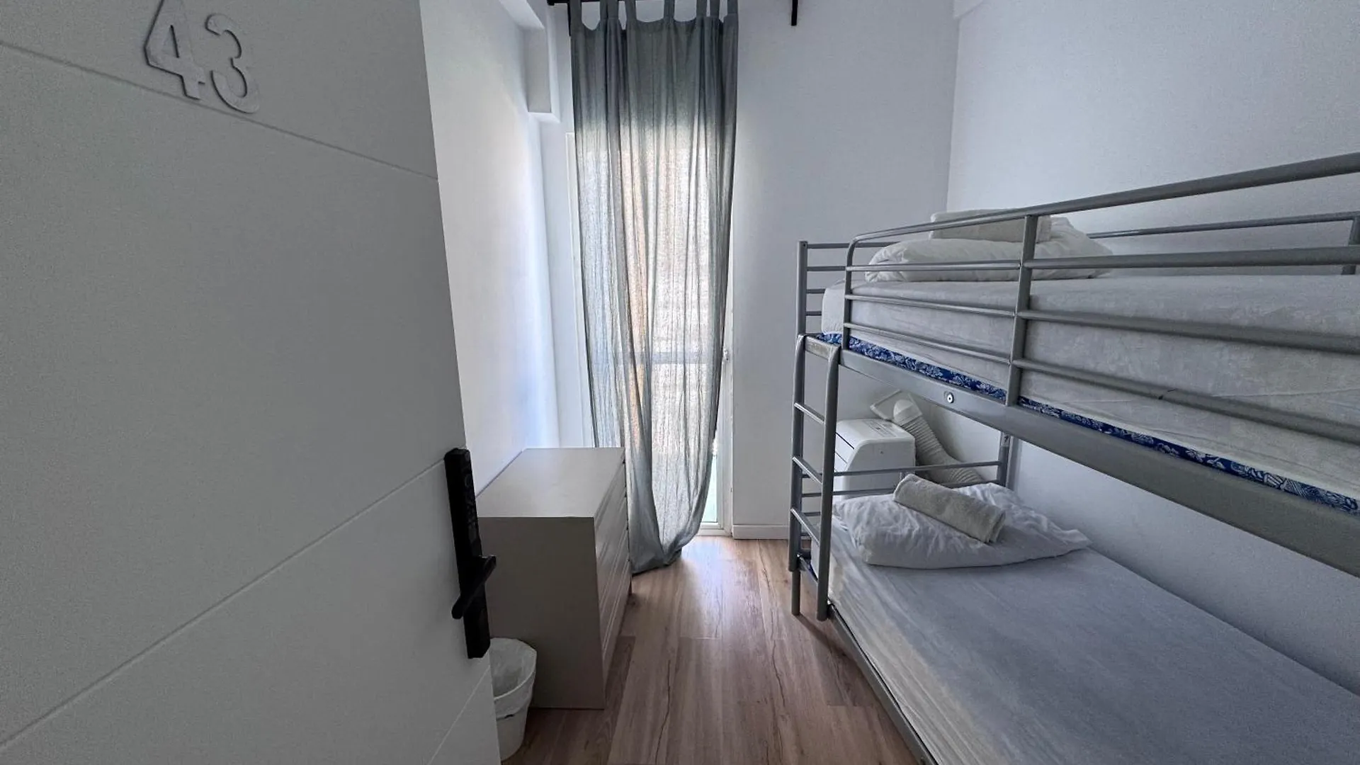 Md Torremolinos Bed & Breakfast