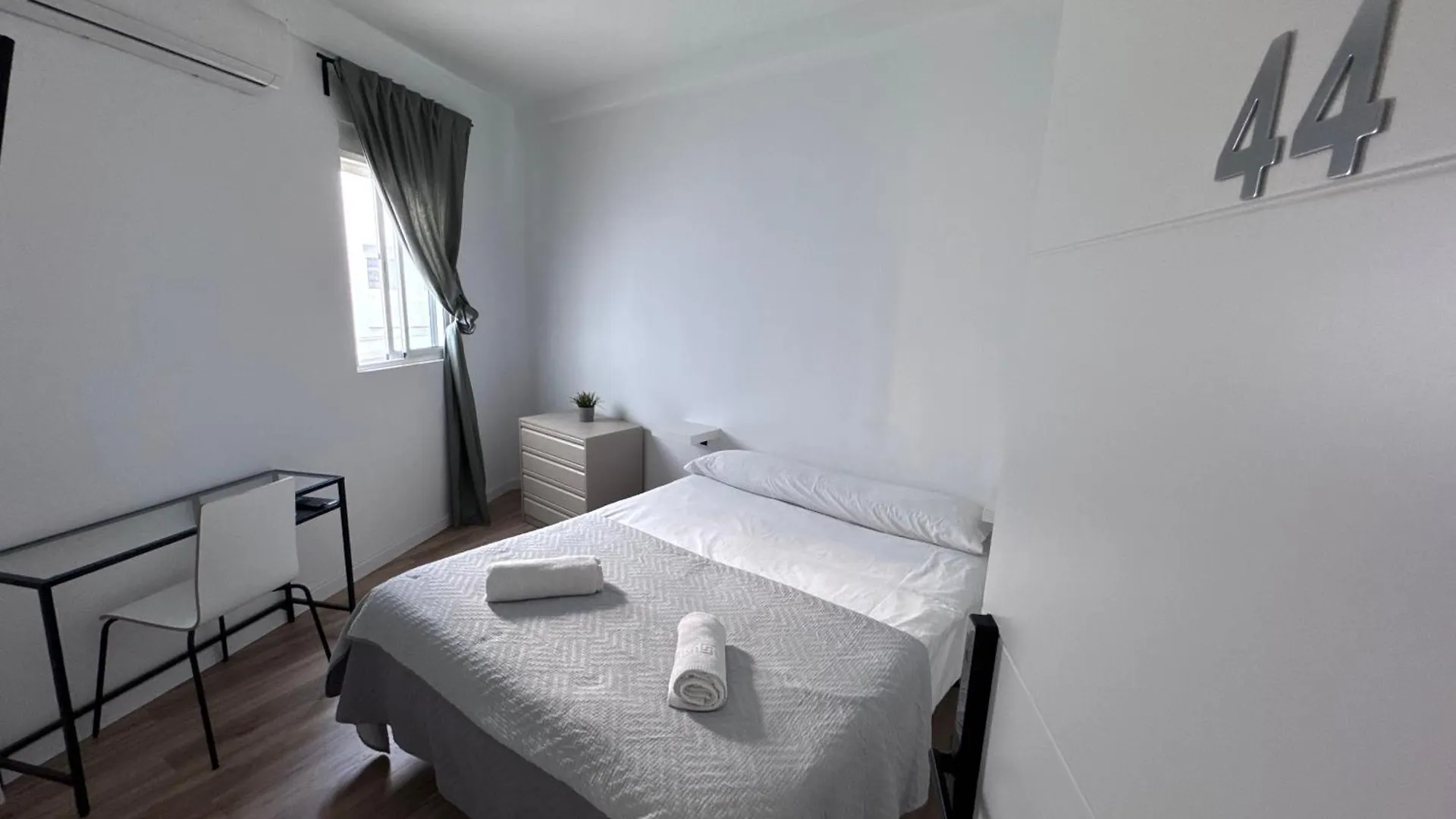 Md Torremolinos Bed & Breakfast 0*,